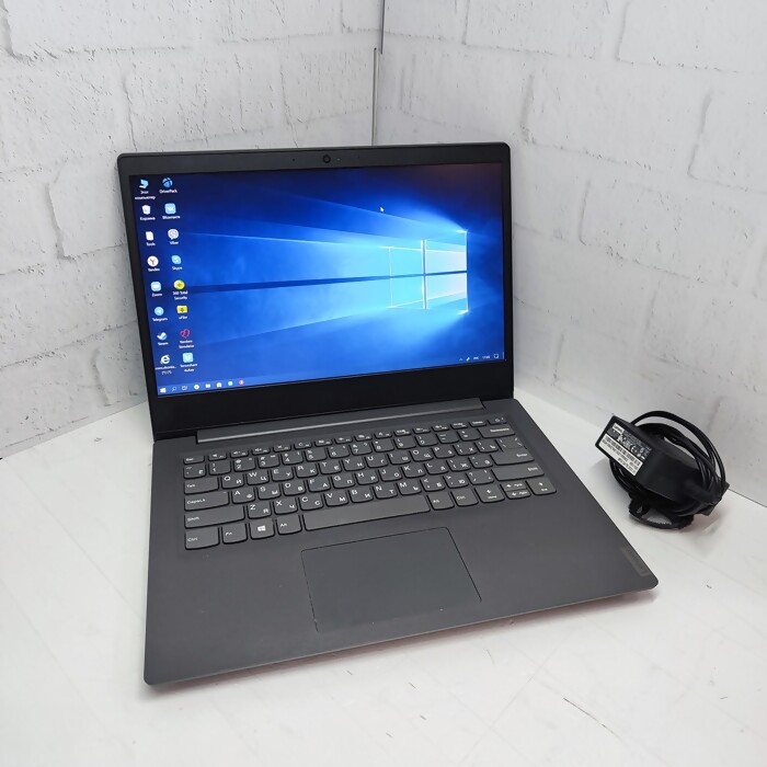 Ноутбук Lenovo IDEAPAD 3 17ADA05