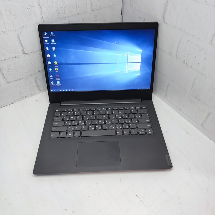 Ноутбук Lenovo IDEAPAD 3 17ADA05