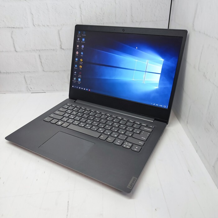 Ноутбук Lenovo IDEAPAD 3 17ADA05