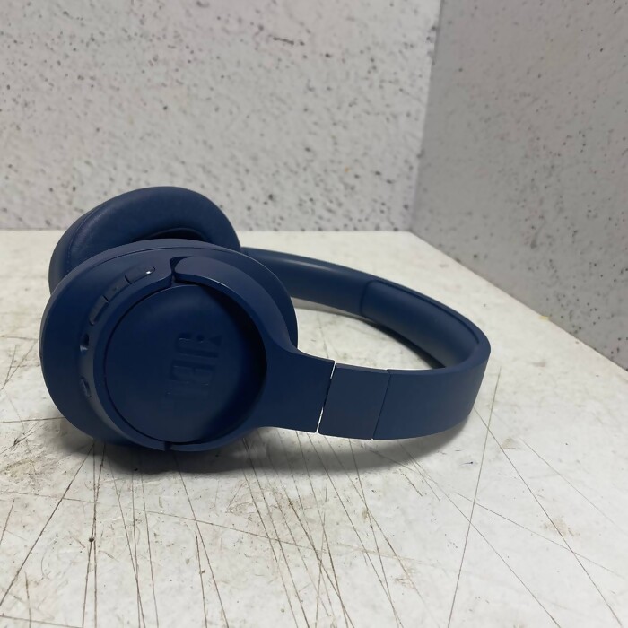 Беспроводные наушники JBL Tune 710BT