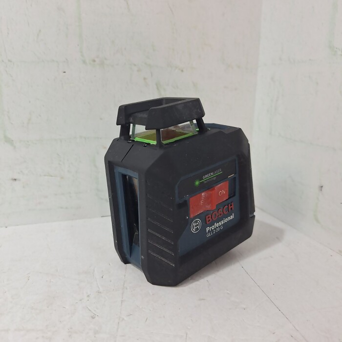 Лазерный уровень Bosch GLL 2-20