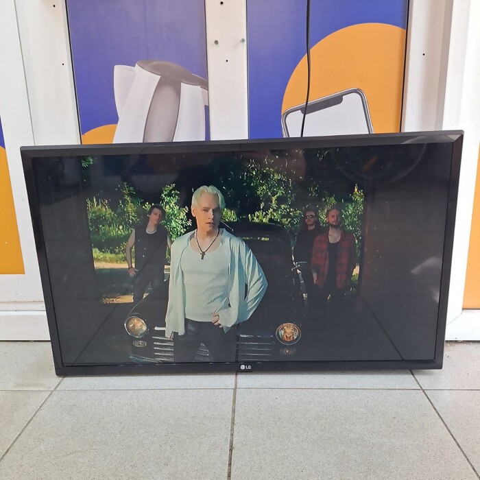 Телевизор LG 32LJ510U 32"