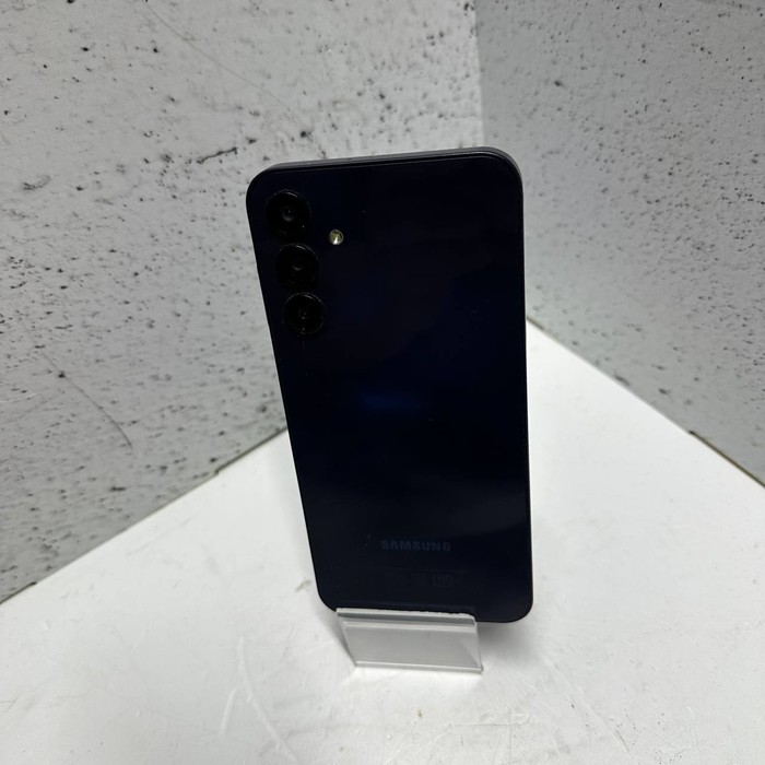 Смартфон Samsung Galaxy A15 6/128 Черный