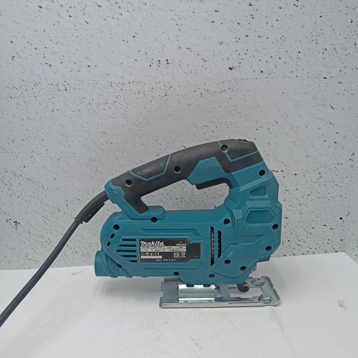 Лобзик Makita HR7002  Реплика