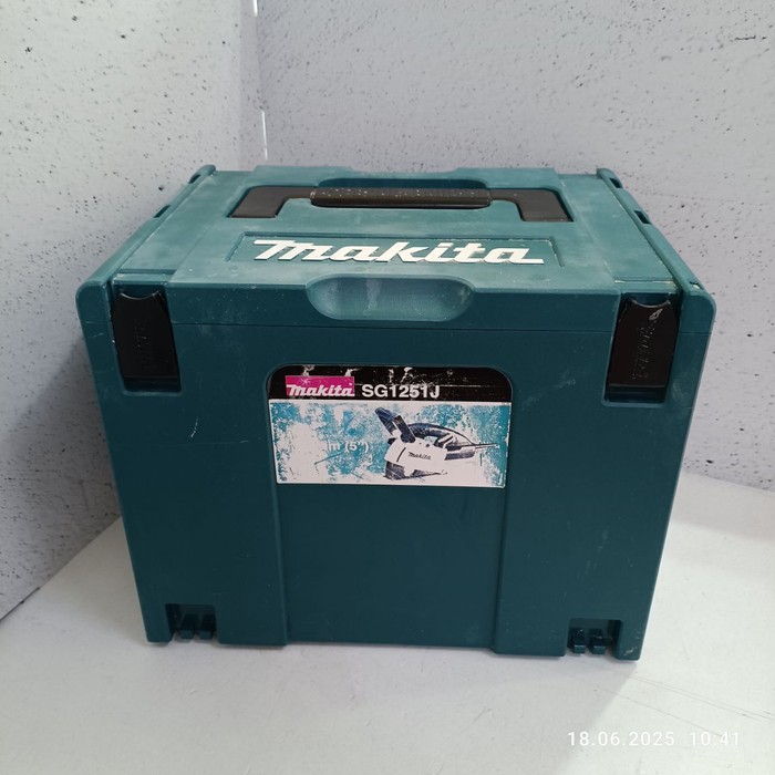 Штроборез Makita SG1251