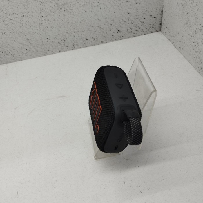 Портативная колонка JBL GO 4