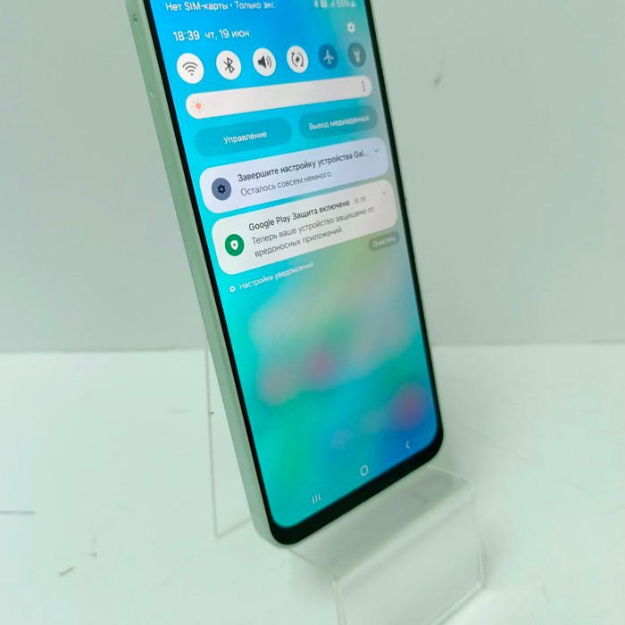Смартфон Samsung Galaxy A16 4/128 Зеленый