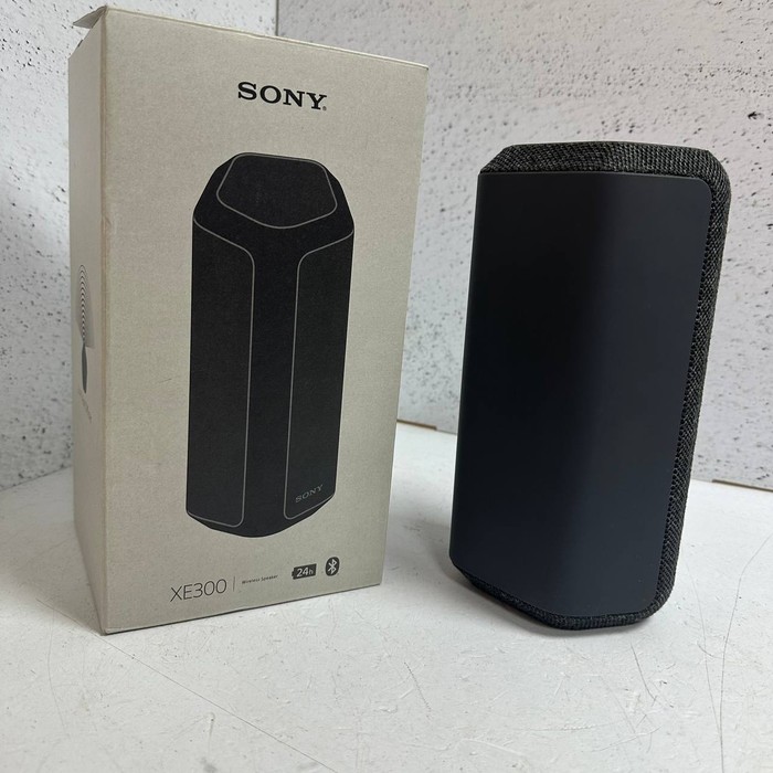 Портативная колонка Sony SRS-XE300