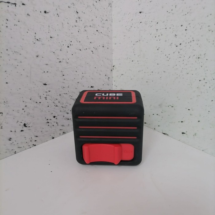 Лазерный уровень ADA CUBE MINI