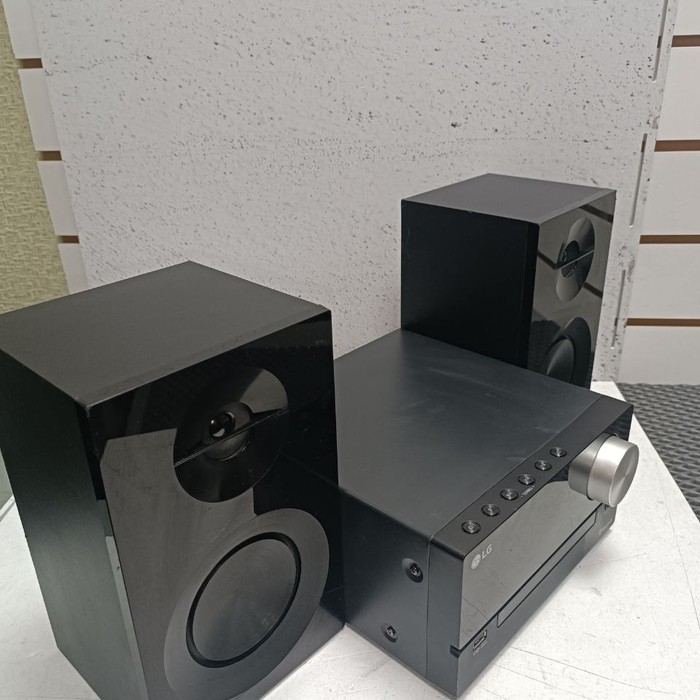 Акустическая система LG CM2460