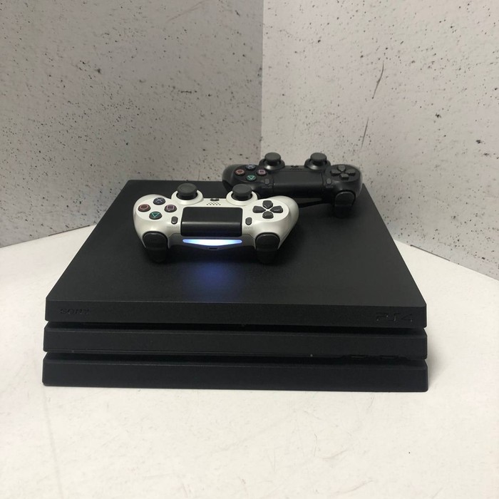Игровая приставка Sony Play Station 4 Pro 1TB