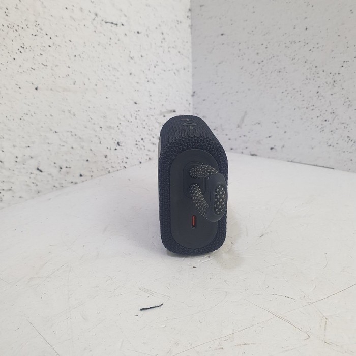 Портативная колонка JBL GO 3