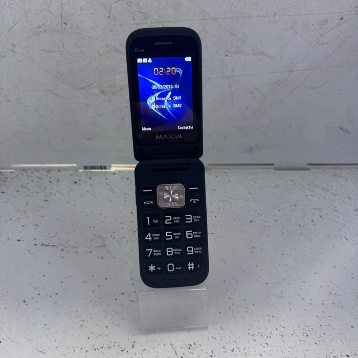 Кнопочный телефон Maxvi E5