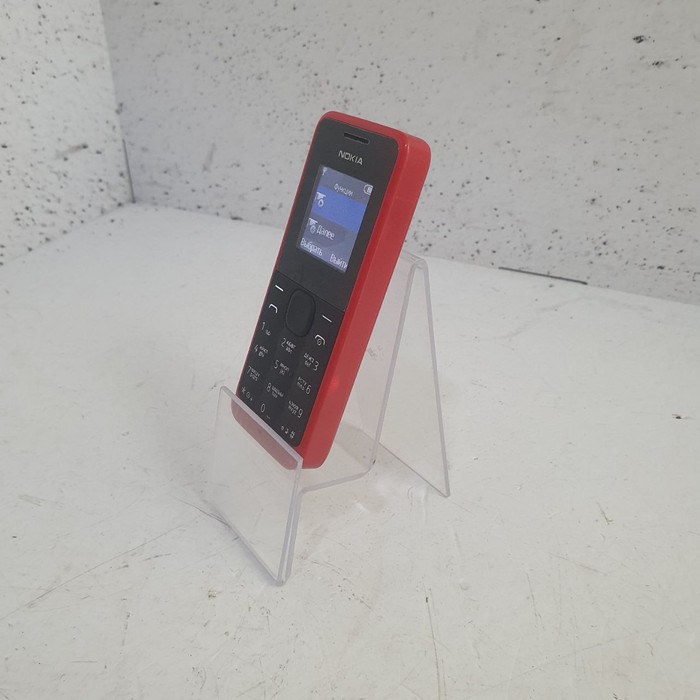 Кнопочный телефон Nokia RM-908
