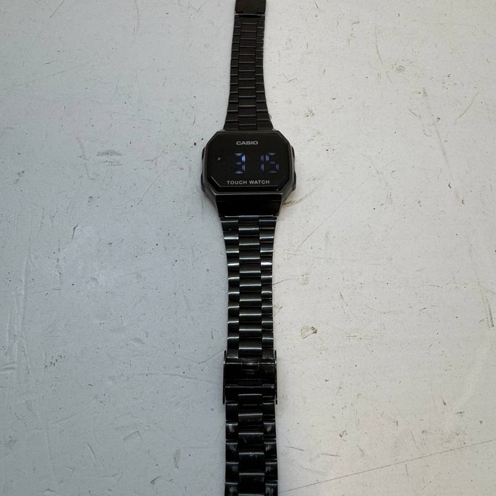 Наручные часы Casio Touch Watch