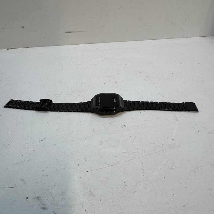 Наручные часы Casio Touch Watch