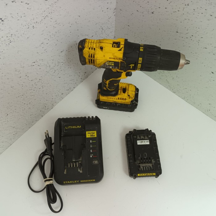 Шуруповерт Stanley fatmax fmc626