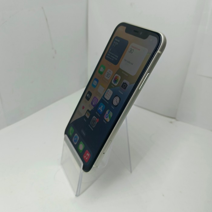 Смартфон Apple iPhone 11 4/64 Белый