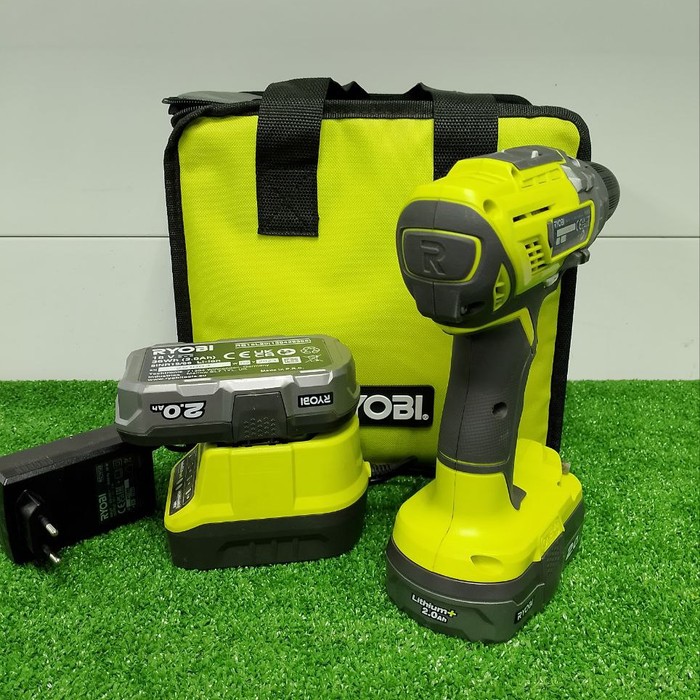 Шуруповерт Ryobi R18DD3-0