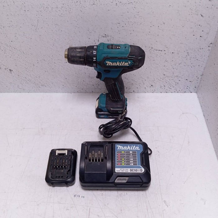 Шуруповерт Makita DF333D