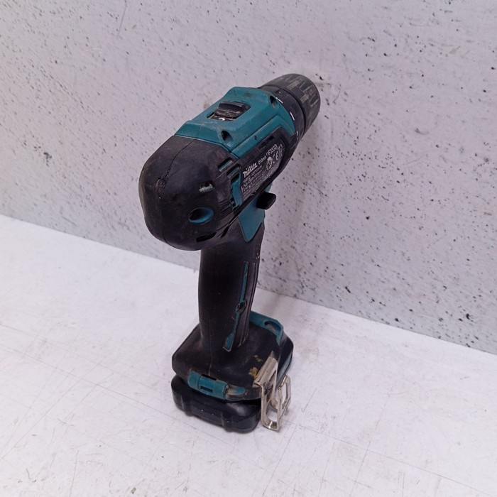 Шуруповерт Makita DF333D