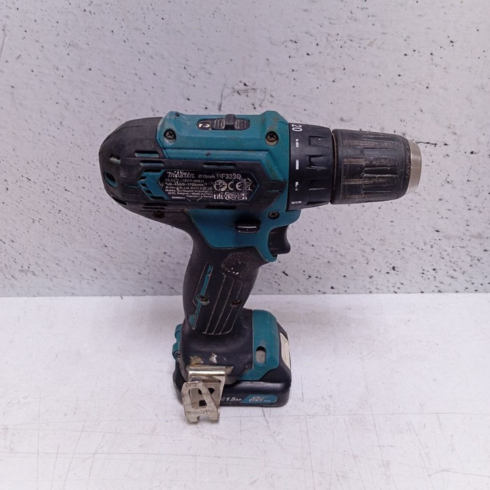 Шуруповерт Makita DF333D