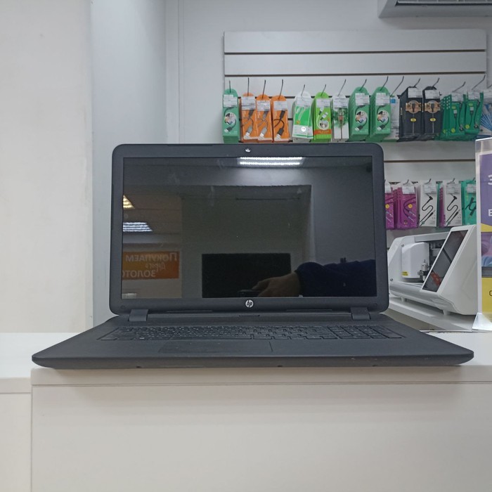 Ноутбук HP 17-p001ur