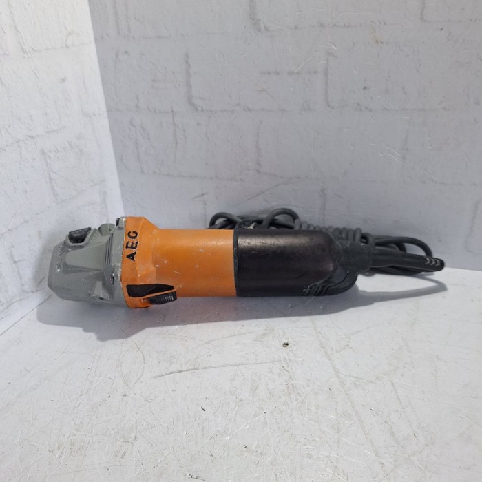 Шлифмашина AEG WS 13-125 XE