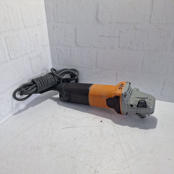 Шлифмашина AEG WS 13-125 XE
