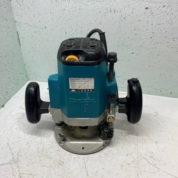 Фрезер Makita 3612C L6114-00769