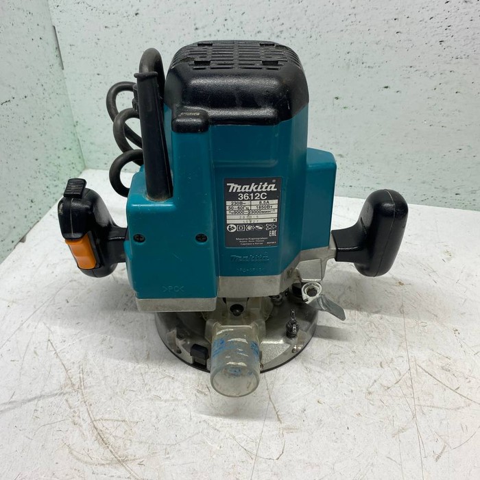Фрезер Makita 3612C L6114-00769