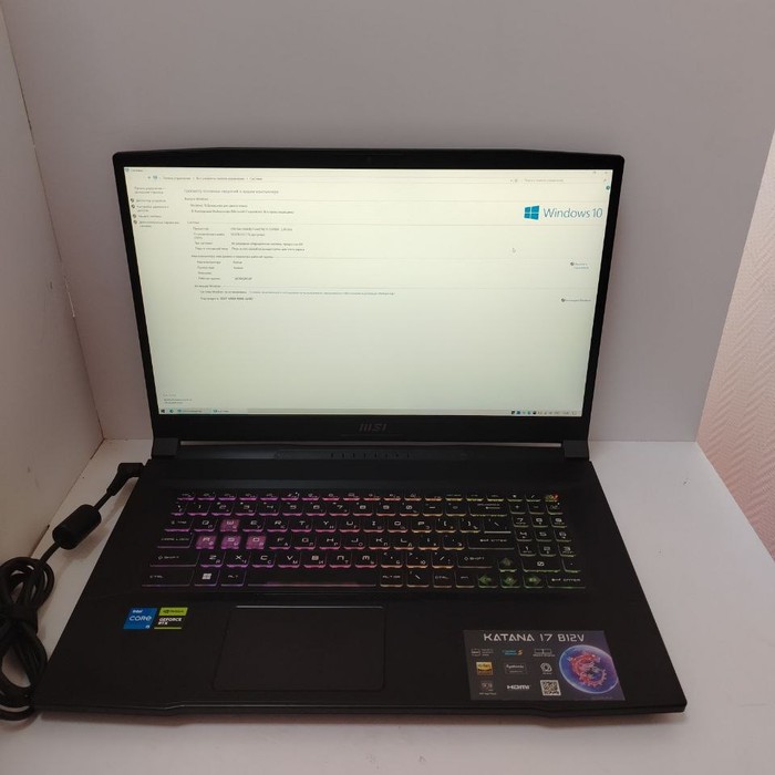Ноутбук MSI Katana 17 b12VFK