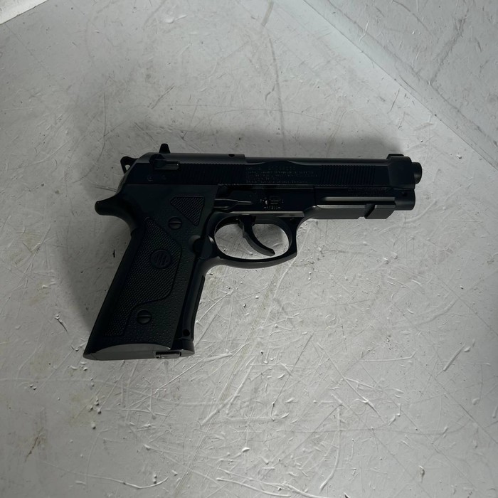 Пистолет Umarex Beretta Elite II