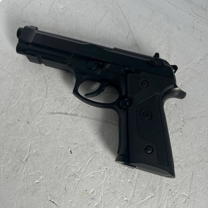 Пистолет Umarex Beretta Elite II