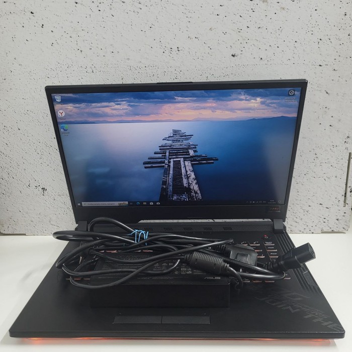 Ноутбук Asus G512L