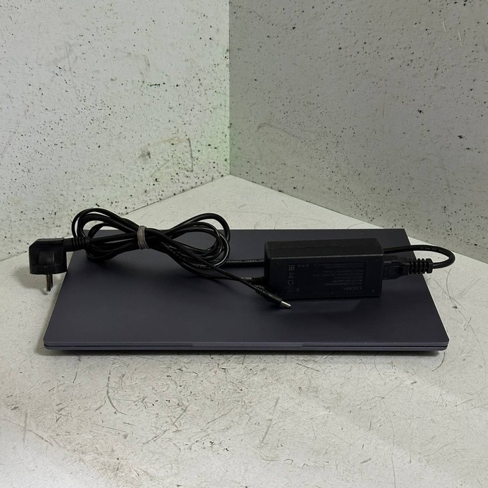 Ноутбук DEXP atlas m15-i3w302