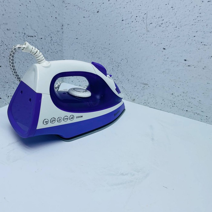Утюг Blackton Bt SI1110
