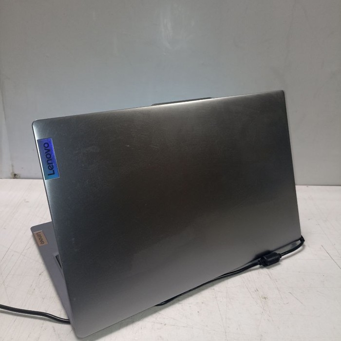 Ноутбук Lenovo Ideapad Slim 3 15IRU8