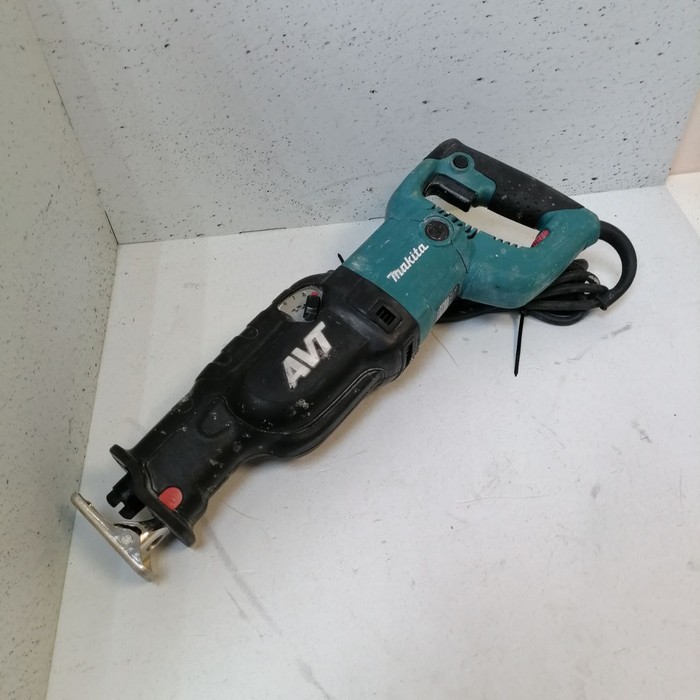 Сабельная пила Makita JRS3070CT