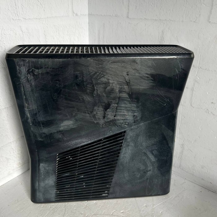 Игровая приставка Microsoft Xbox 360