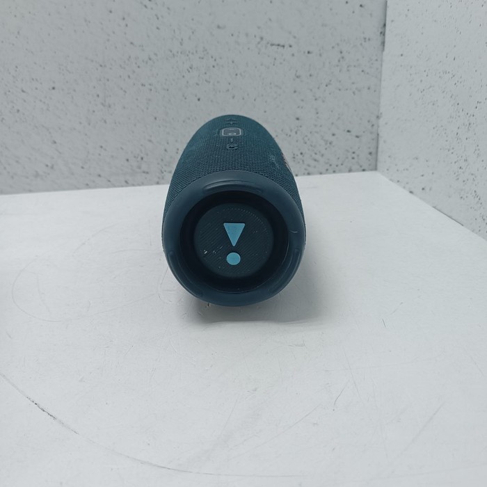 Портативная колонка JBL Charge 5