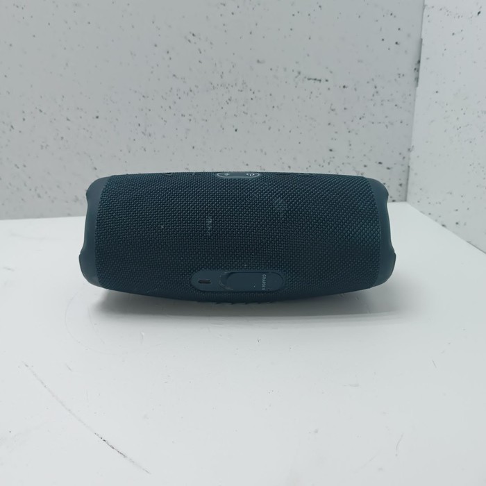 Портативная колонка JBL Charge 5