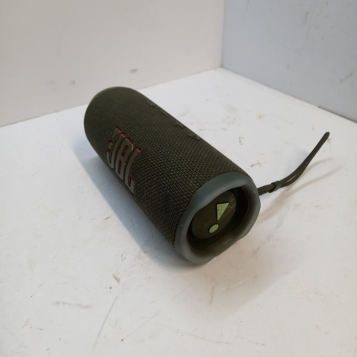 Портативная колонка JBL Flip 6