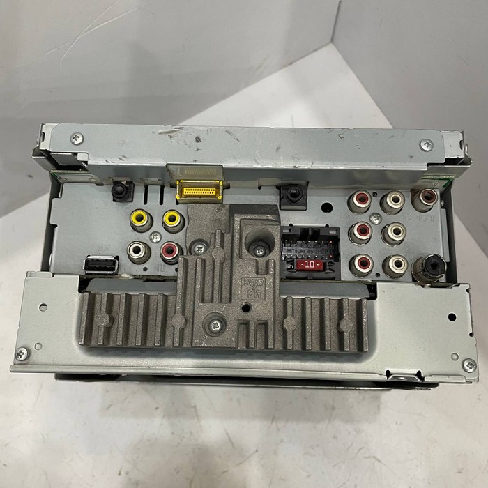 Автомагнитола Pioneer AVH-X1600DVD