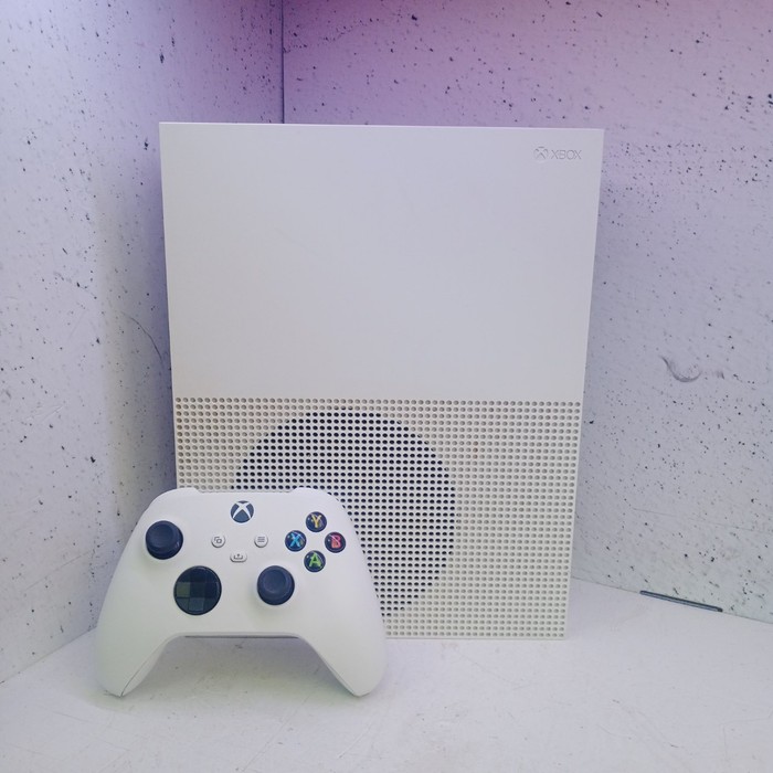 Игровая приставка Microsoft Xbox One S