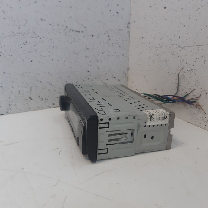 Автомагнитола Aura AMH-77DSP