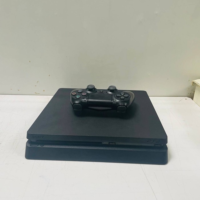 Игровая приставка Sony PlayStation 4 Slim 500 ГБ