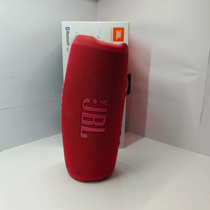 Портативная колонка JBL Charge 5