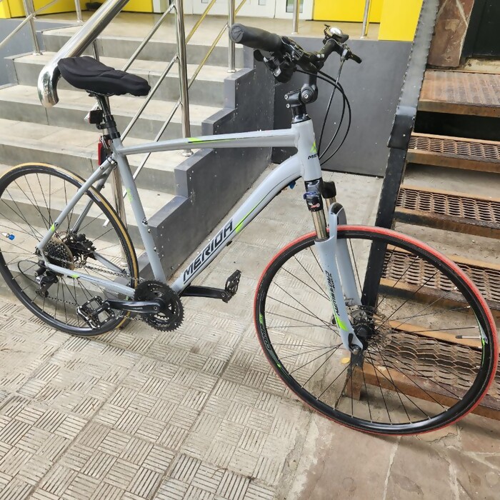 Горный велосипед Merida Crossway 300