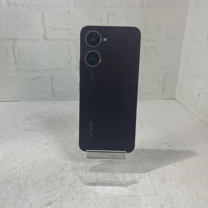 Смартфон vivo Y03 4/128 Черный